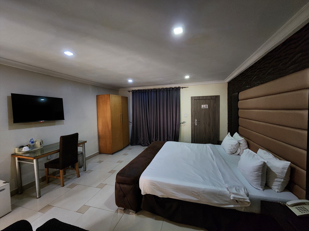 Presidential Suite